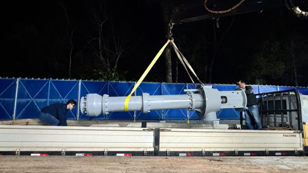 BOMBA VERTICAL DE RECIRCULAÇÃO DO ÁCIDO SULFÚRICO